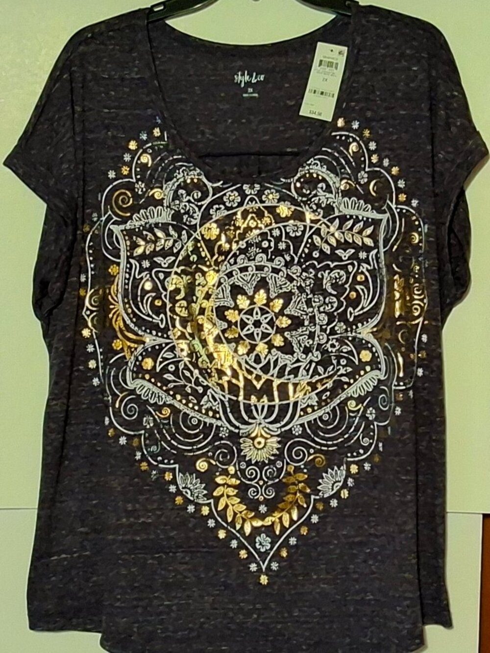 Women’s Style Co. Graphics Dark Heather Gray Short Sleeve T-Shirt - Picture 1 of 5